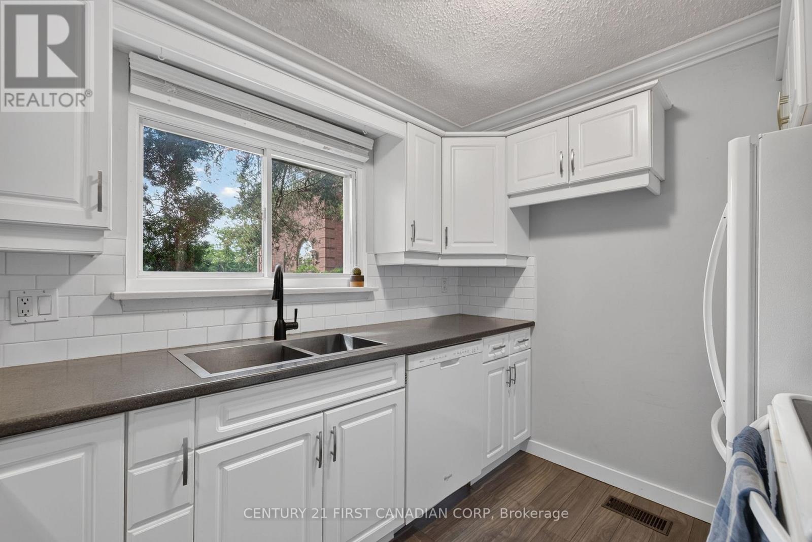 412 Homestead Court, London North, Ontario  N6G 2E9 - Photo 18 - X13463164