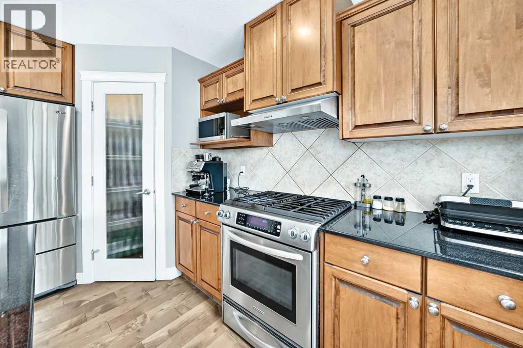 214 Rockyspring Circle NW, Calgary, Alberta  T3G 6A3 - Photo 5 - A2319418