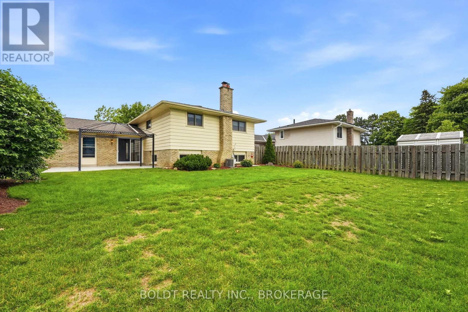 18 Linhaven Court, St. Catharines, Ontario  L2N 6V3 - Photo 38 - X13461794