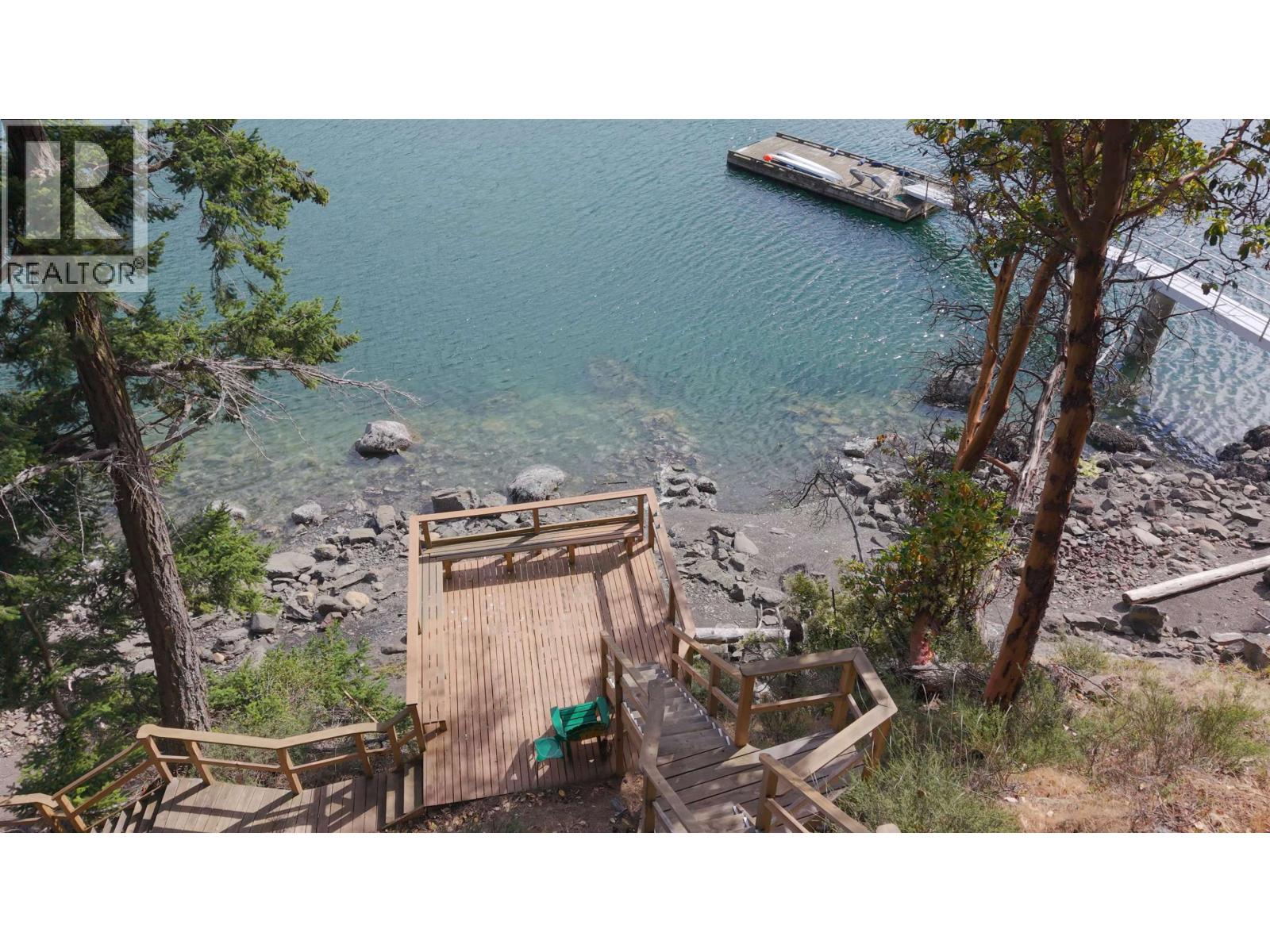 6608 Razor Point Road, Pender Island, British Columbia  V0N 2M1 - Photo 35 - R3137476