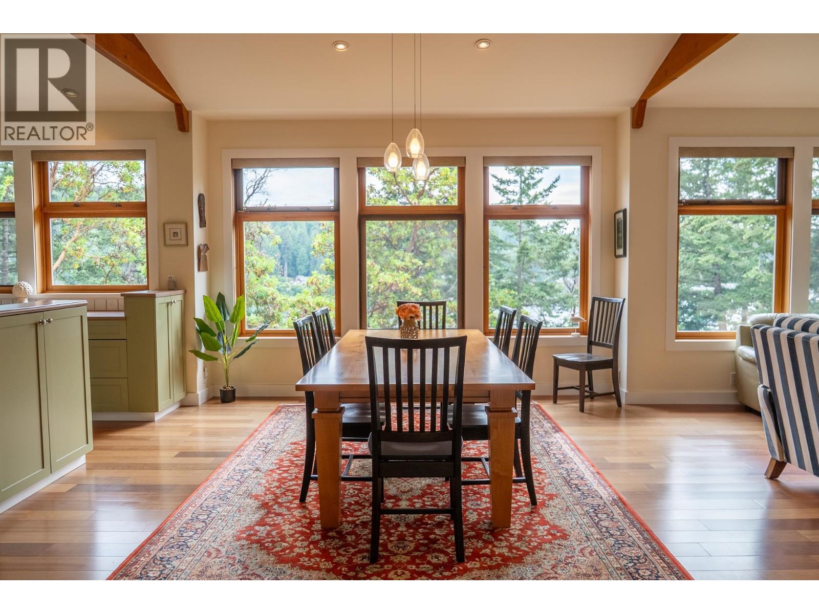 6608 Razor Point Road, Pender Island, British Columbia  V0N 2M1 - Photo 7 - R3137476
