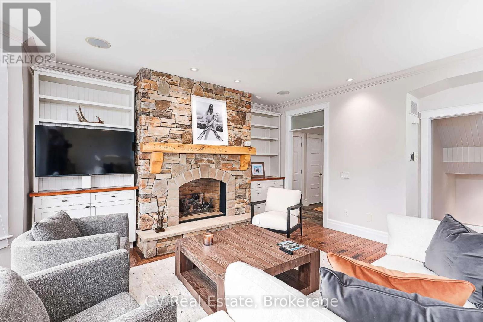 141 Snowbridge Way, Blue Mountains, Ontario  L9Y 0V1 - Photo 14 - X13463130