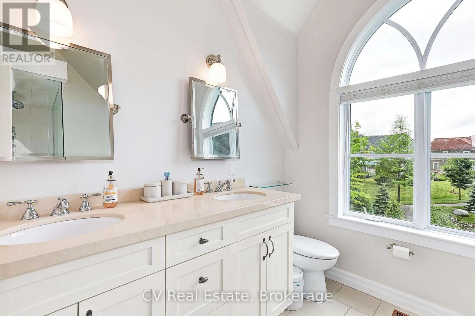 141 Snowbridge Way, Blue Mountains, Ontario  L9Y 0V1 - Photo 32 - X13463130
