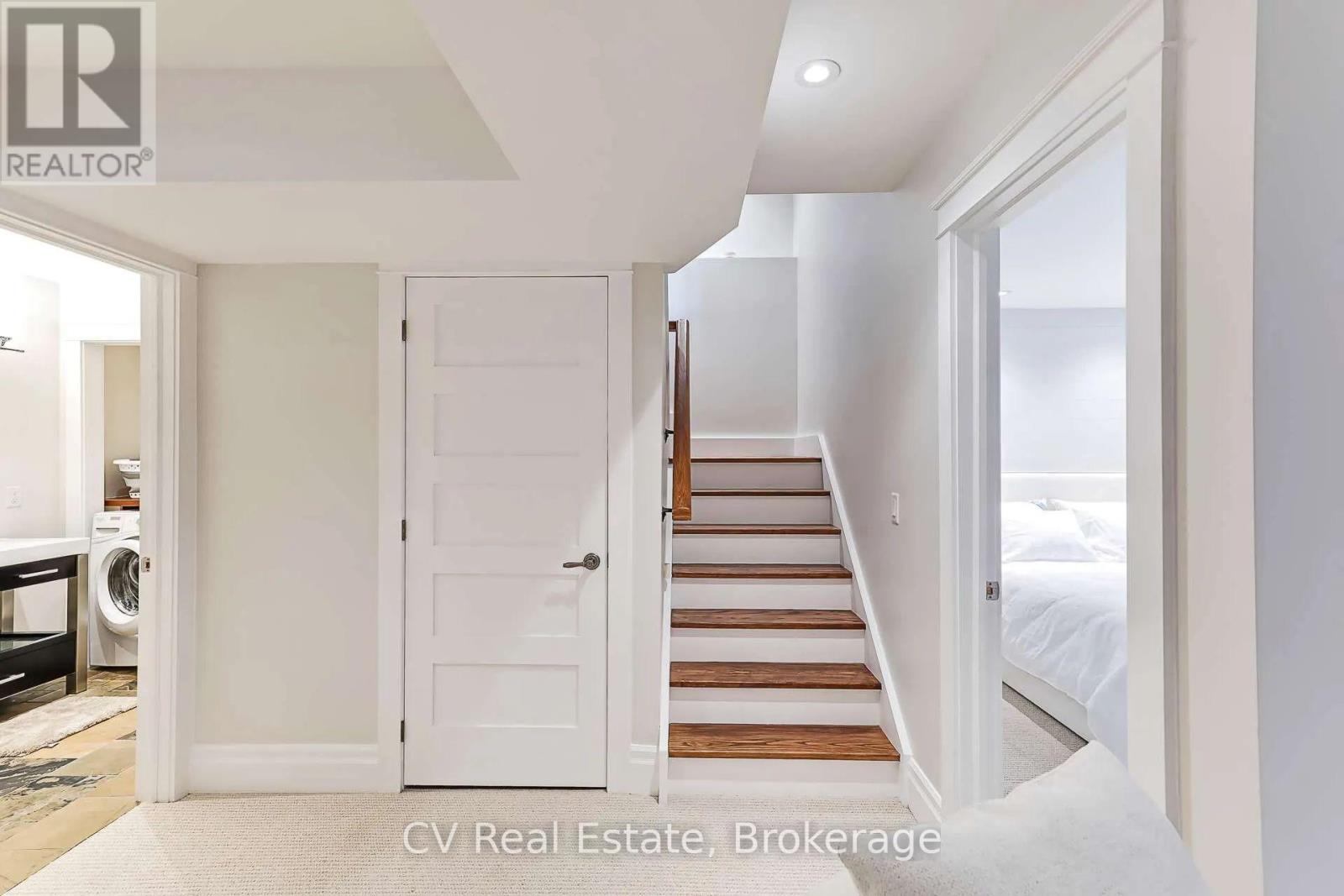 141 Snowbridge Way, Blue Mountains, Ontario  L9Y 0V1 - Photo 37 - X13463130