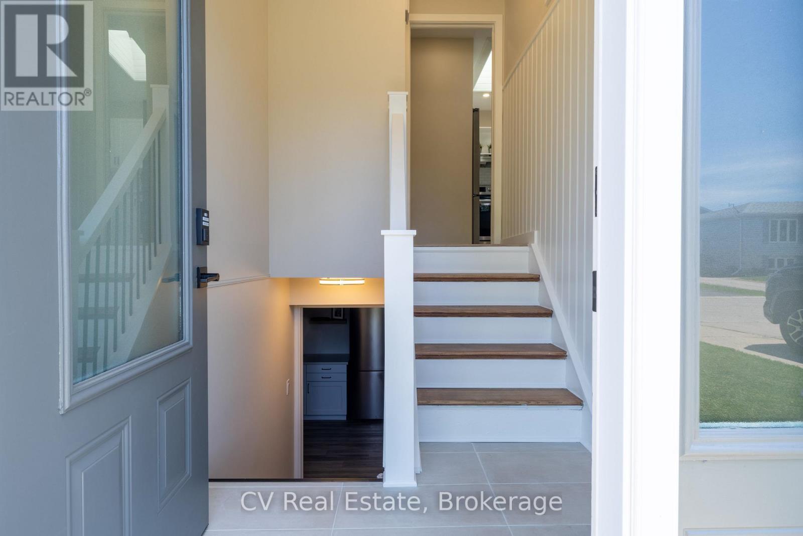 1 Birchwood Court, Meaford, Ontario  N4L 1T9 - Photo 10 - X13463160
