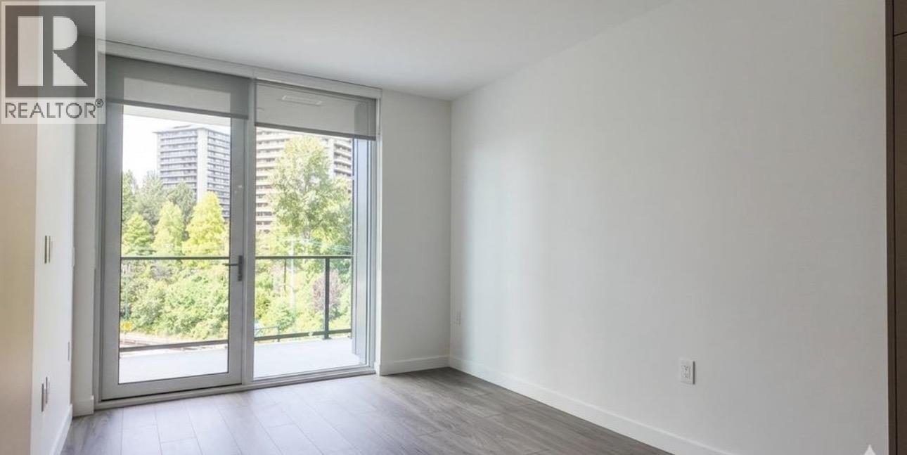 2135 Springer Avenue, Burnaby, British Columbia  V5B 2Z6 - Photo 4 - R3137482