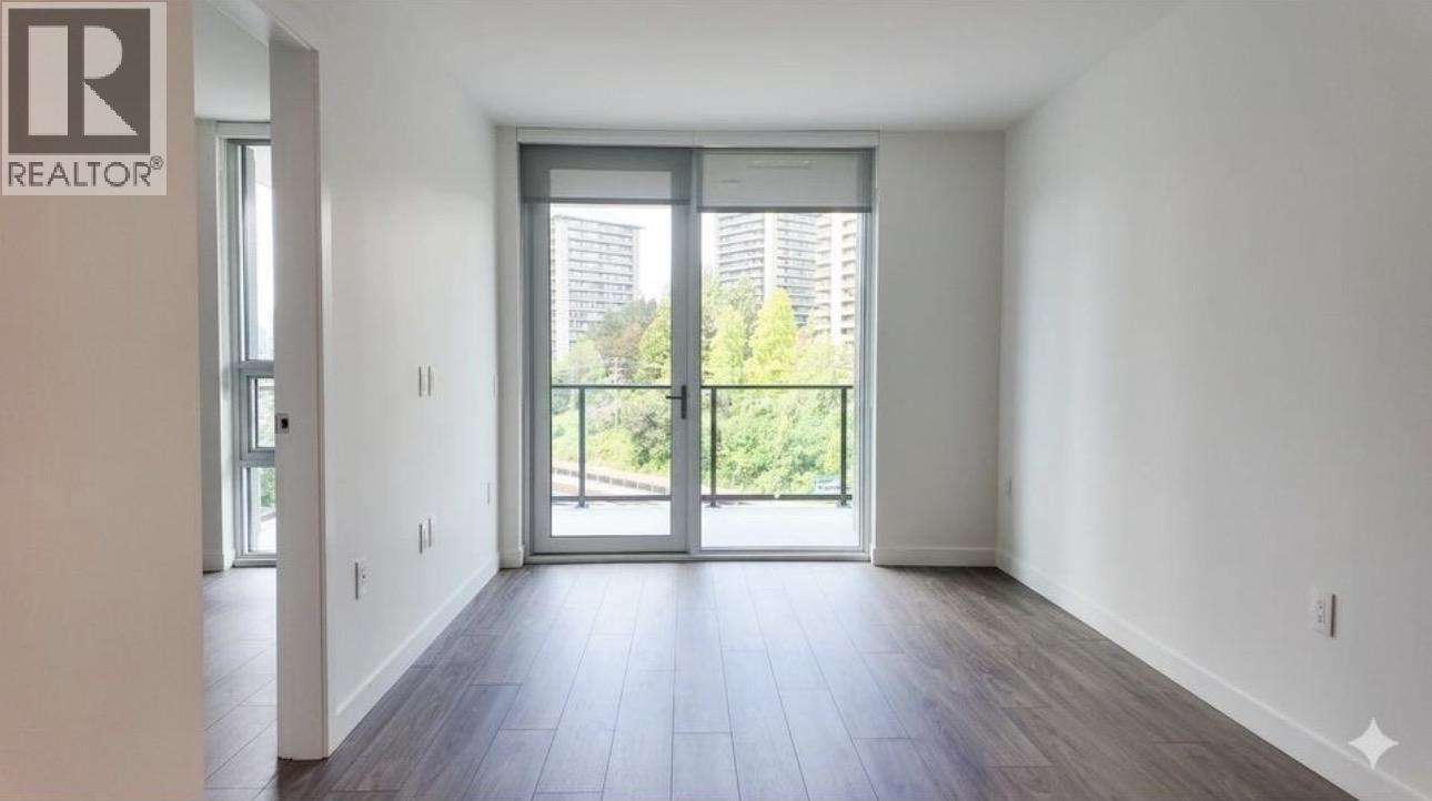 2135 Springer Avenue, Burnaby, British Columbia  V5B 2Z6 - Photo 6 - R3137482