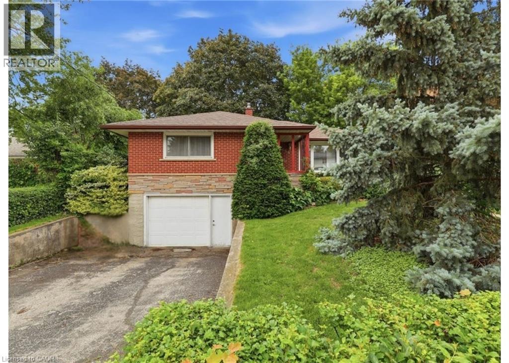118 WILFRED Avenue, Kitchener, Ontario