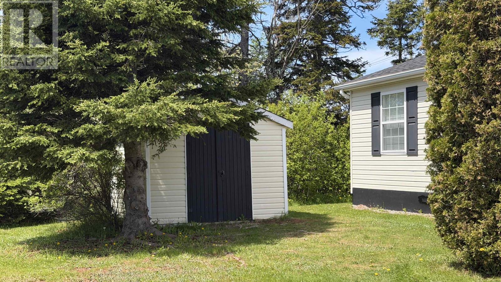 62 Jillian Street, Summerside, Prince Edward Island  C1N 6S6 - Photo 9 - 202614889