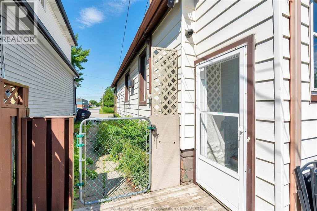 1396 Lillian Avenue, Windsor, Ontario N8X 4A5 - Photo 31 - 26014551