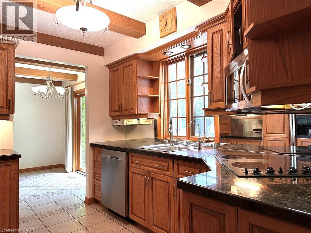 467 Kitty Murray Lane, Ancaster, Ontario  L9G 3K9 - Photo 15 - 40841156
