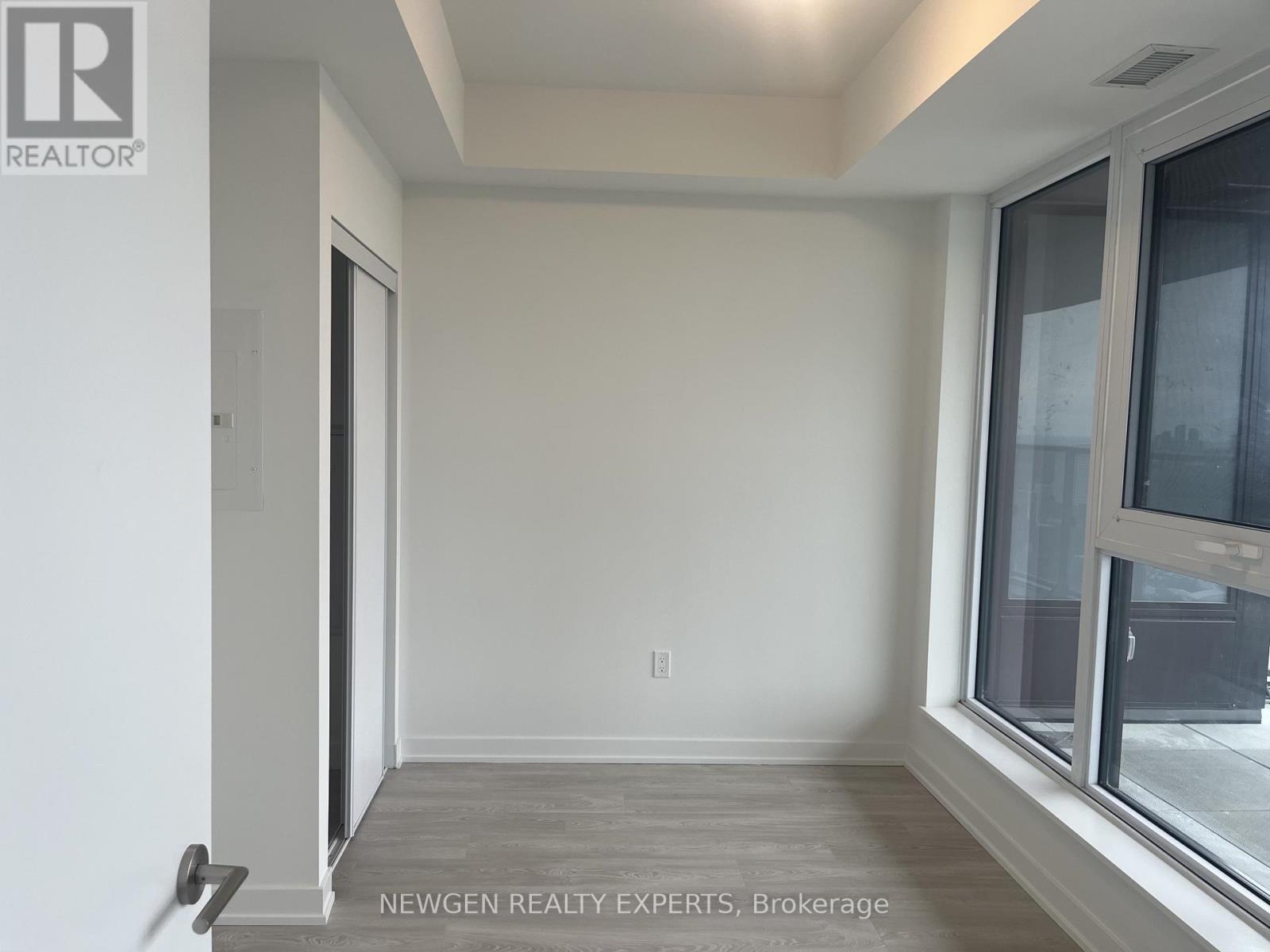3206 - 5 Quarrington Lane, Toronto, Ontario  M3C 0S5 - Photo 12 - C13462924