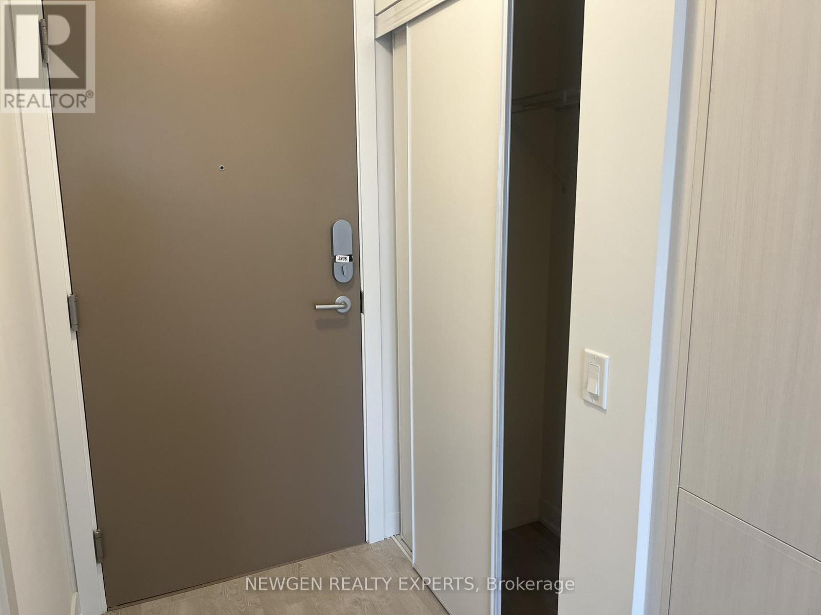 3206 - 5 Quarrington Lane, Toronto, Ontario  M3C 0S5 - Photo 18 - C13462924