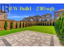 35 PINE HILL CRESCENT, Aurora, Ontario