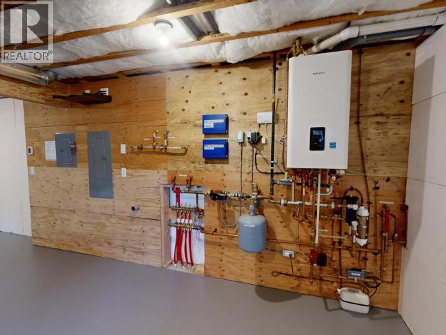 8116 Emmonds Road, Powell River, British Columbia  V8A 0E7 - Photo 35 - 20003