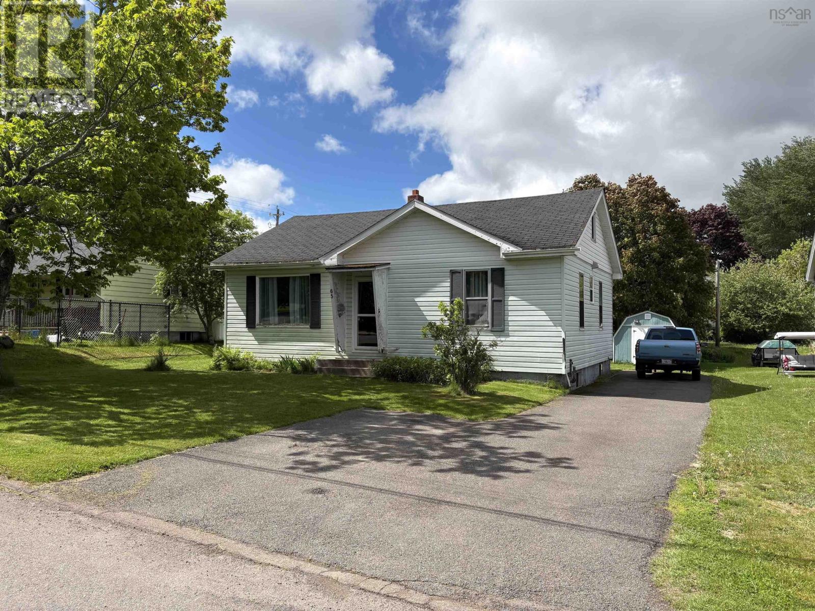 65 Charles Street, Amherst, Nova Scotia