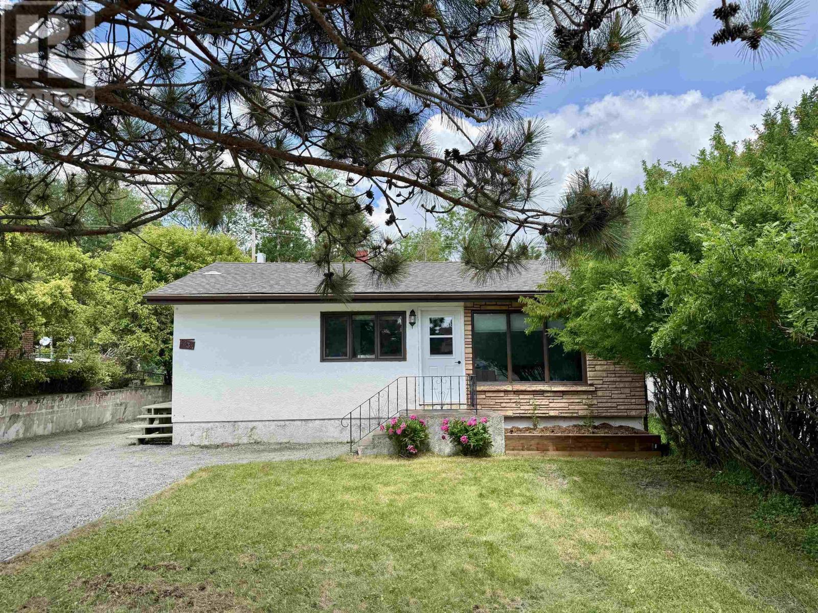1234 Heenan Place, Kenora, Ontario