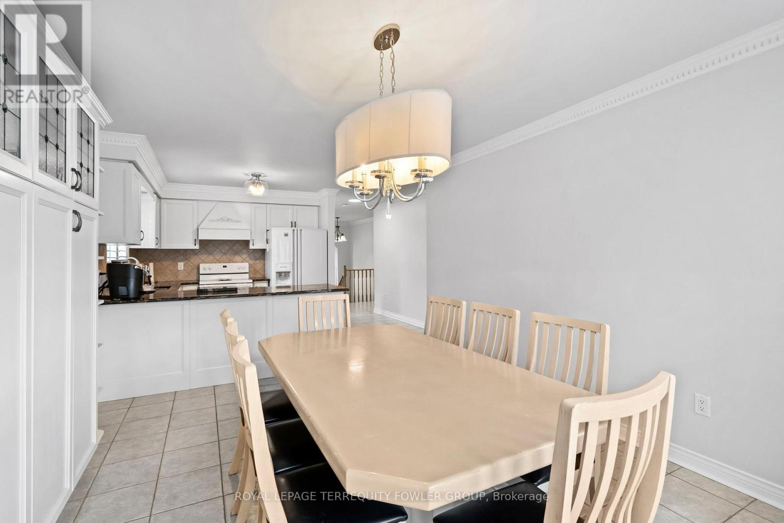 13 Liptay Avenue, Caledon, Ontario  L7E 2J7 - Photo 12 - W13461994