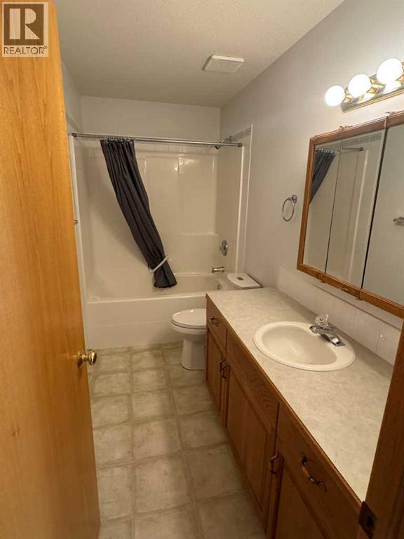 22 Julia Place, Didsbury, Alberta  T0M 0W0 - Photo 20 - A2316717