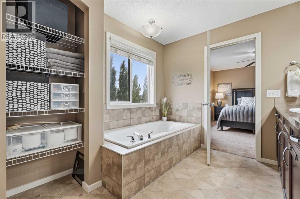 1198 Kingston Crescent Se, Airdrie, Alberta  T4A 0E9 - Photo 25 - A2322084