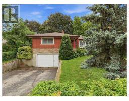 118 WILFRED AVENUE, Kitchener, Ontario