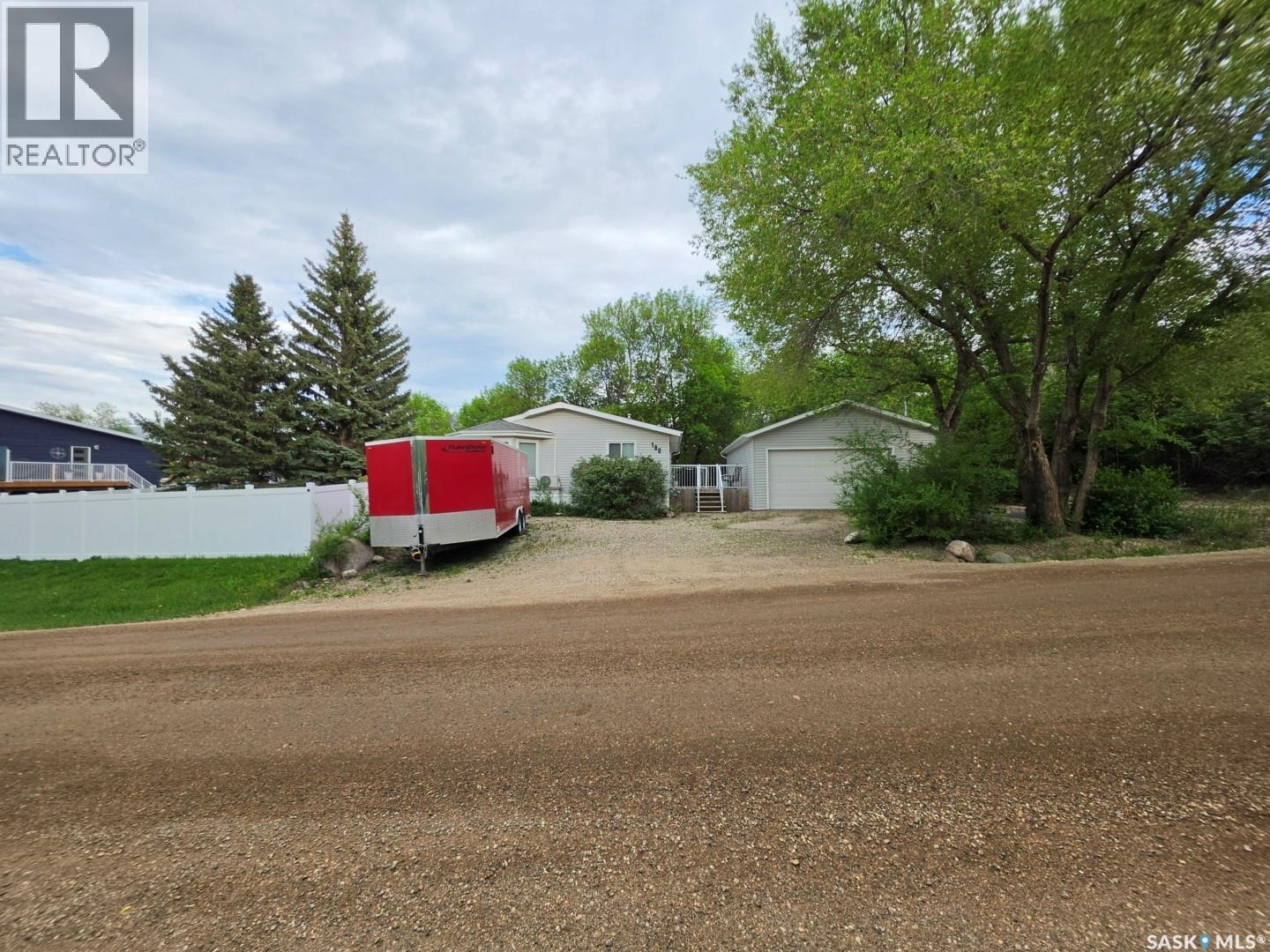 180 10th Street, Buena Vista, Saskatchewan  S2V 1B1 - Photo 3 - SK039971