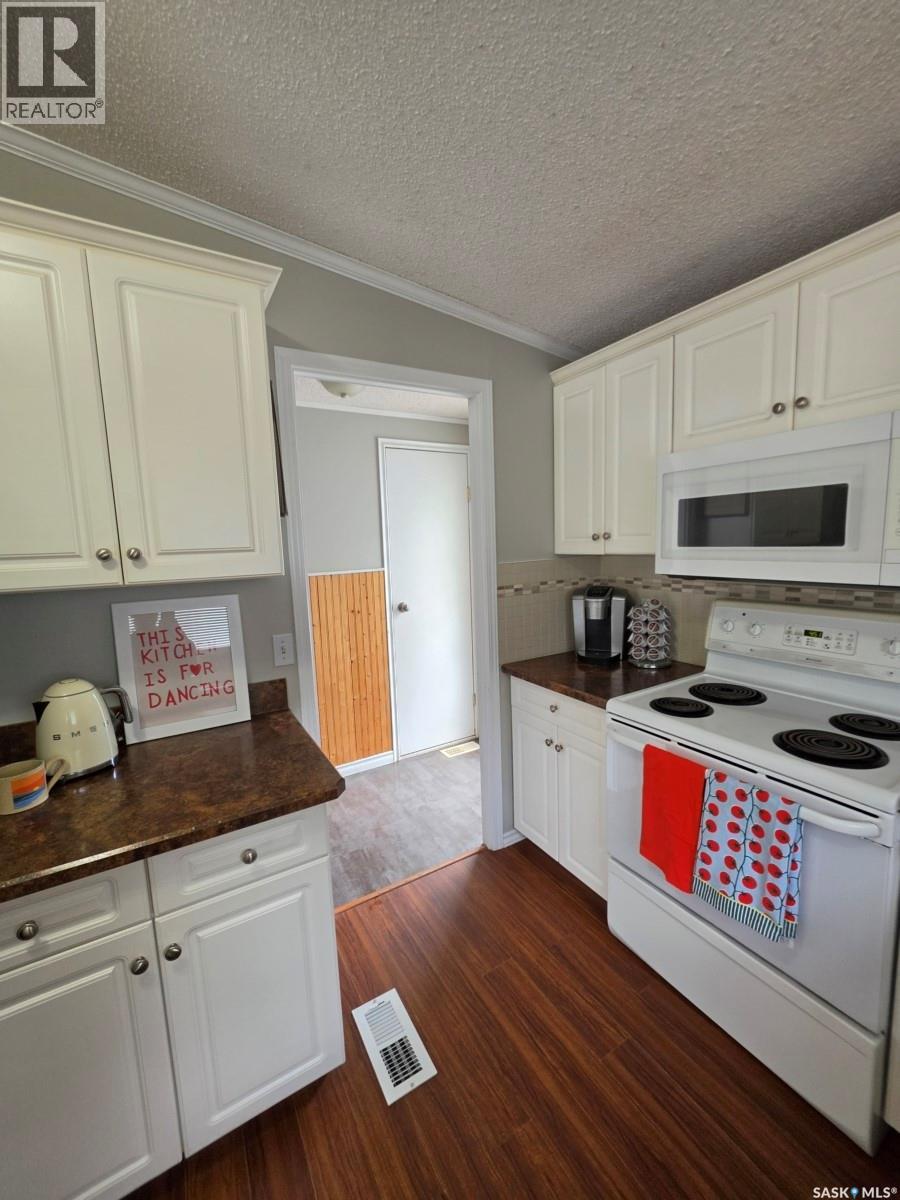 180 10th Street, Buena Vista, Saskatchewan  S2V 1B1 - Photo 6 - SK039971