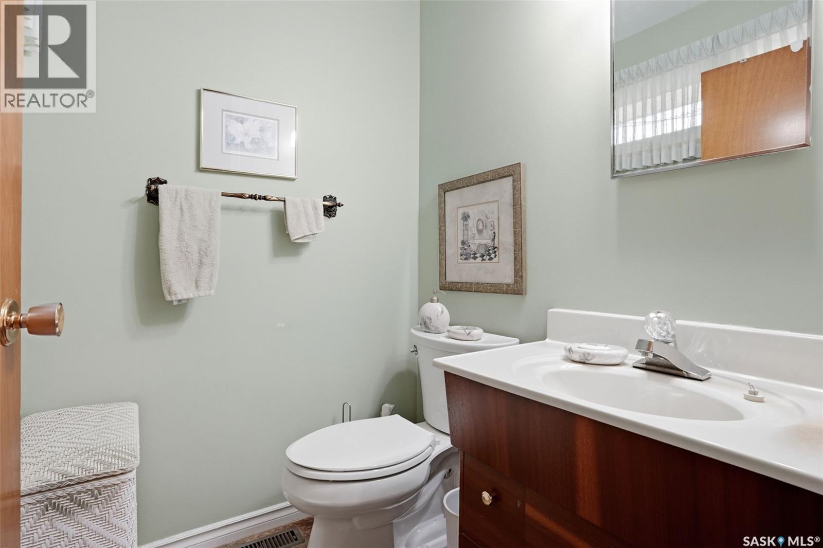 419 Garnet Street N, Regina, Saskatchewan  S4R 3T2 - Photo 19 - SK039827