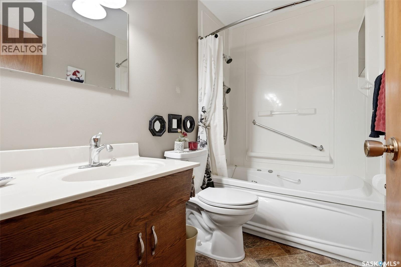 419 Garnet Street N, Regina, Saskatchewan  S4R 3T2 - Photo 21 - SK039827