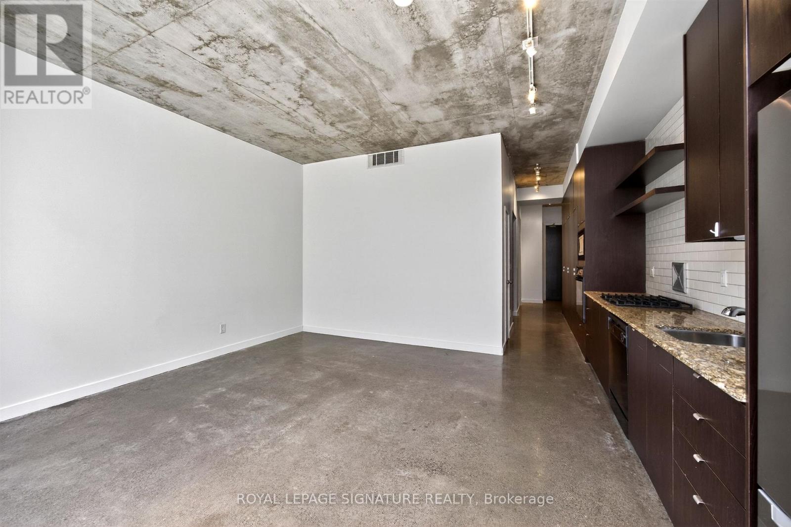 213 - 23 Brant Street, Toronto, Ontario  M5V 2L5 - Photo 10 - C13463142