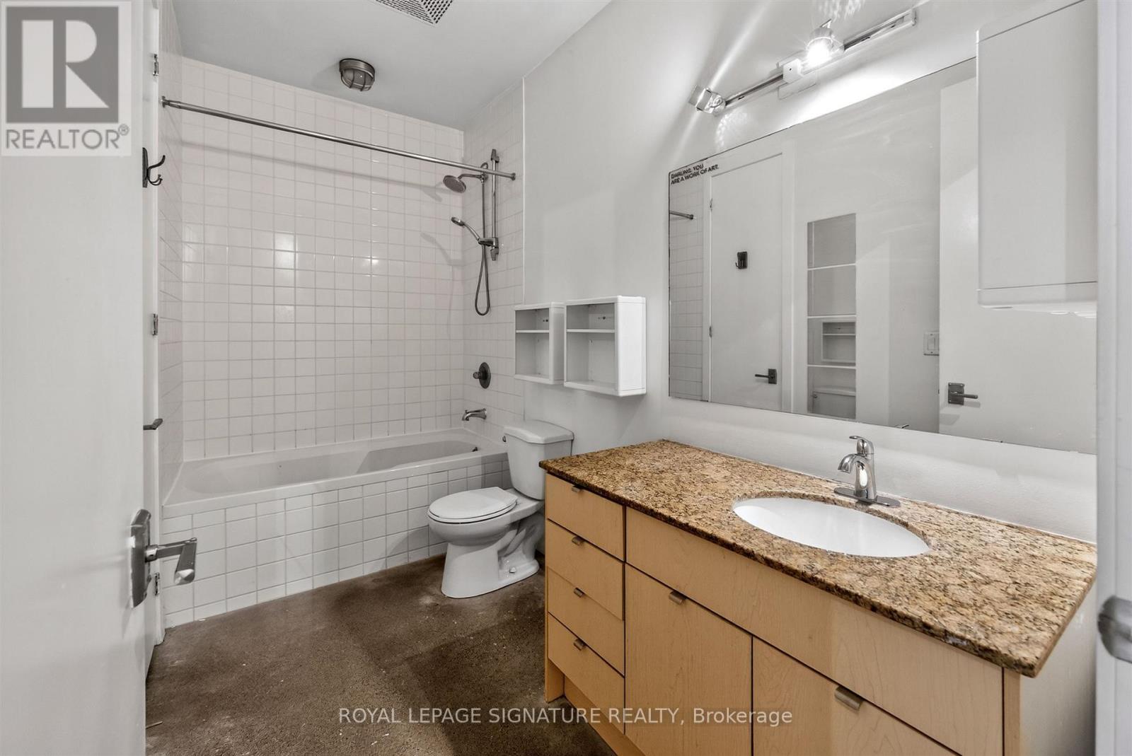 213 - 23 Brant Street, Toronto, Ontario  M5V 2L5 - Photo 20 - C13463142