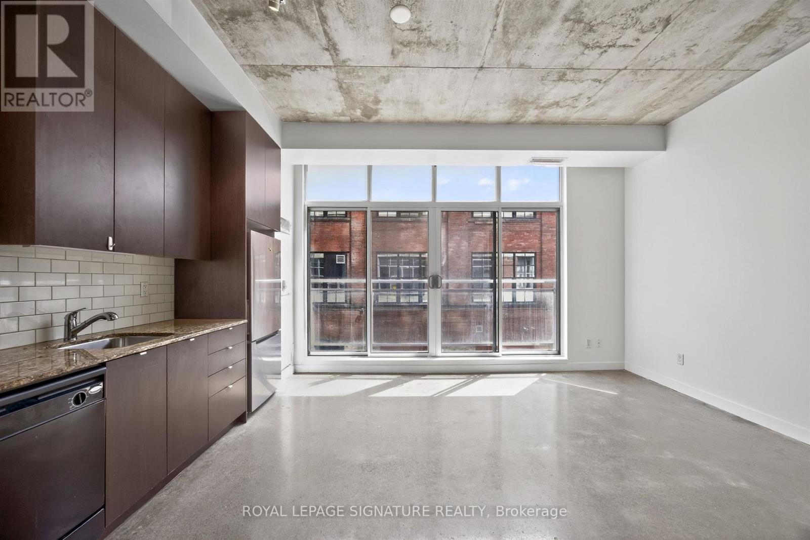 213 - 23 Brant Street, Toronto, Ontario  M5V 2L5 - Photo 7 - C13463142