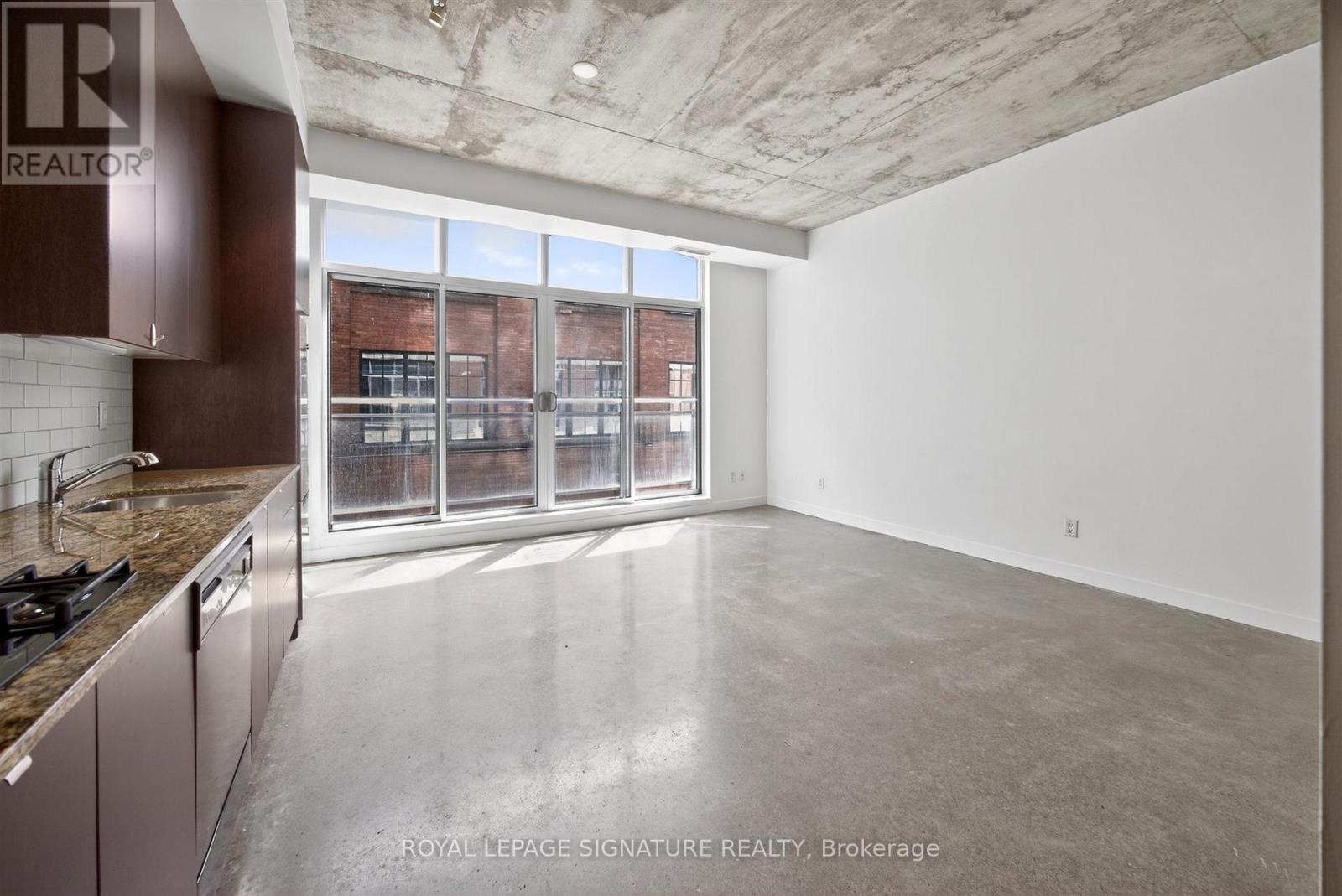 213 - 23 Brant Street, Toronto, Ontario  M5V 2L5 - Photo 8 - C13463142