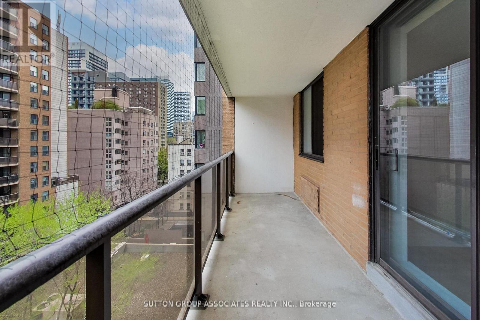 804 - 250 Jarvis Street, Toronto, Ontario  M5B 2L2 - Photo 18 - C13463222