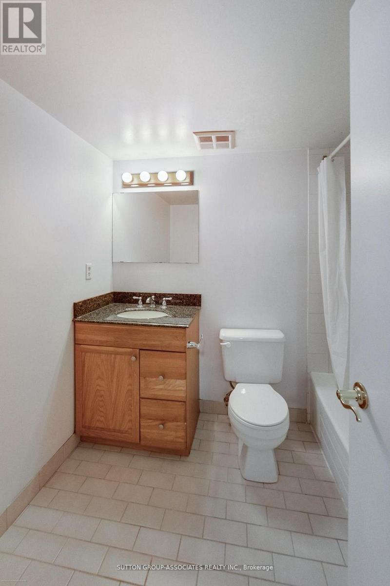 804 - 250 Jarvis Street, Toronto, Ontario  M5B 2L2 - Photo 24 - C13463222