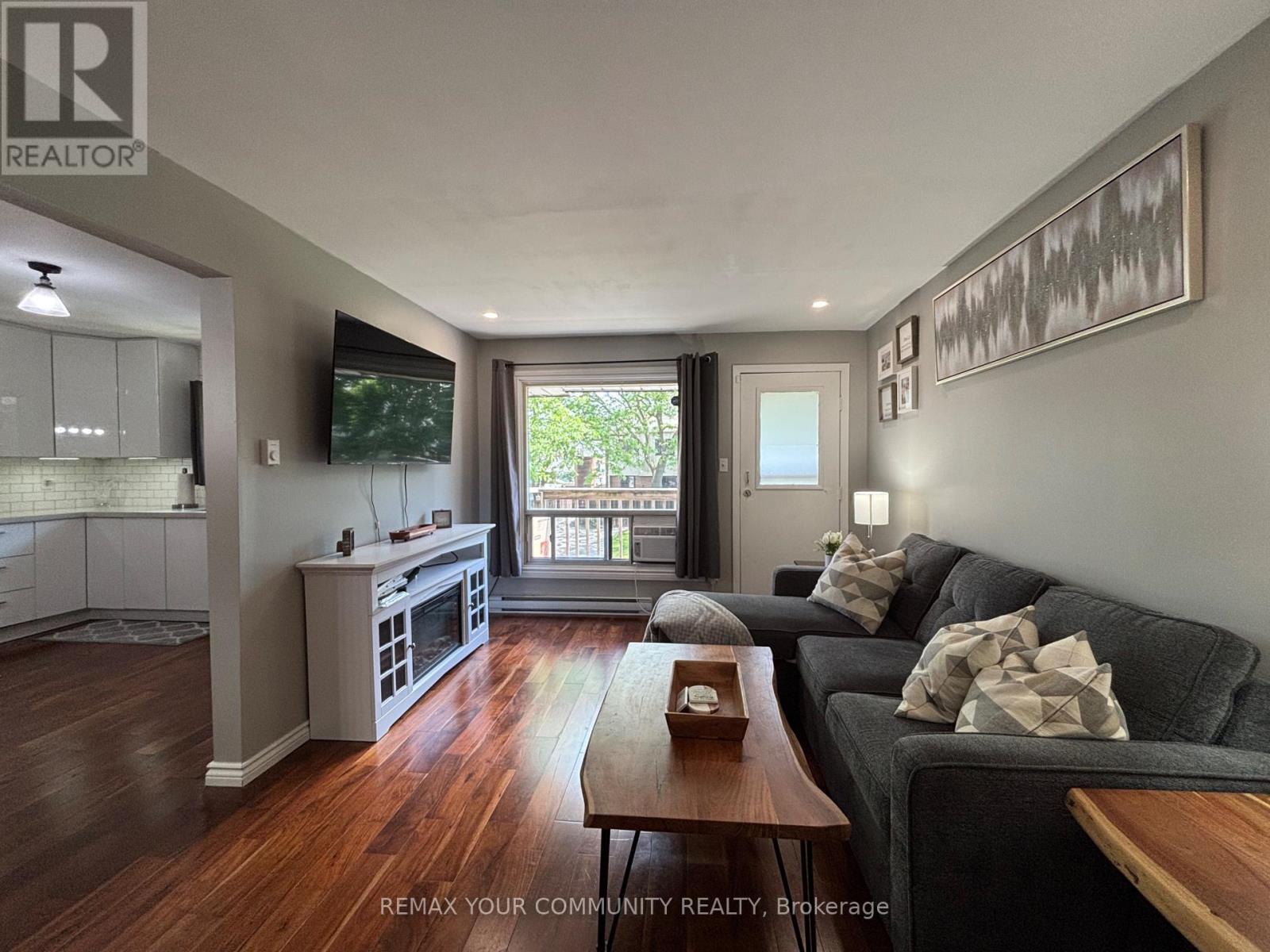 74 - 1100 Oxford Street, Oshawa, Ontario  L1J 6G4 - Photo 2 - E13463120