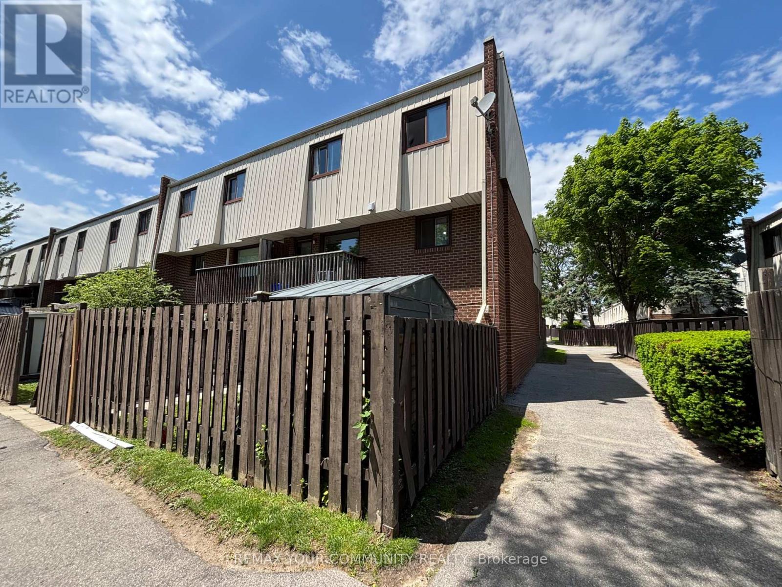 74 - 1100 Oxford Street, Oshawa, Ontario  L1J 6G4 - Photo 31 - E13463120