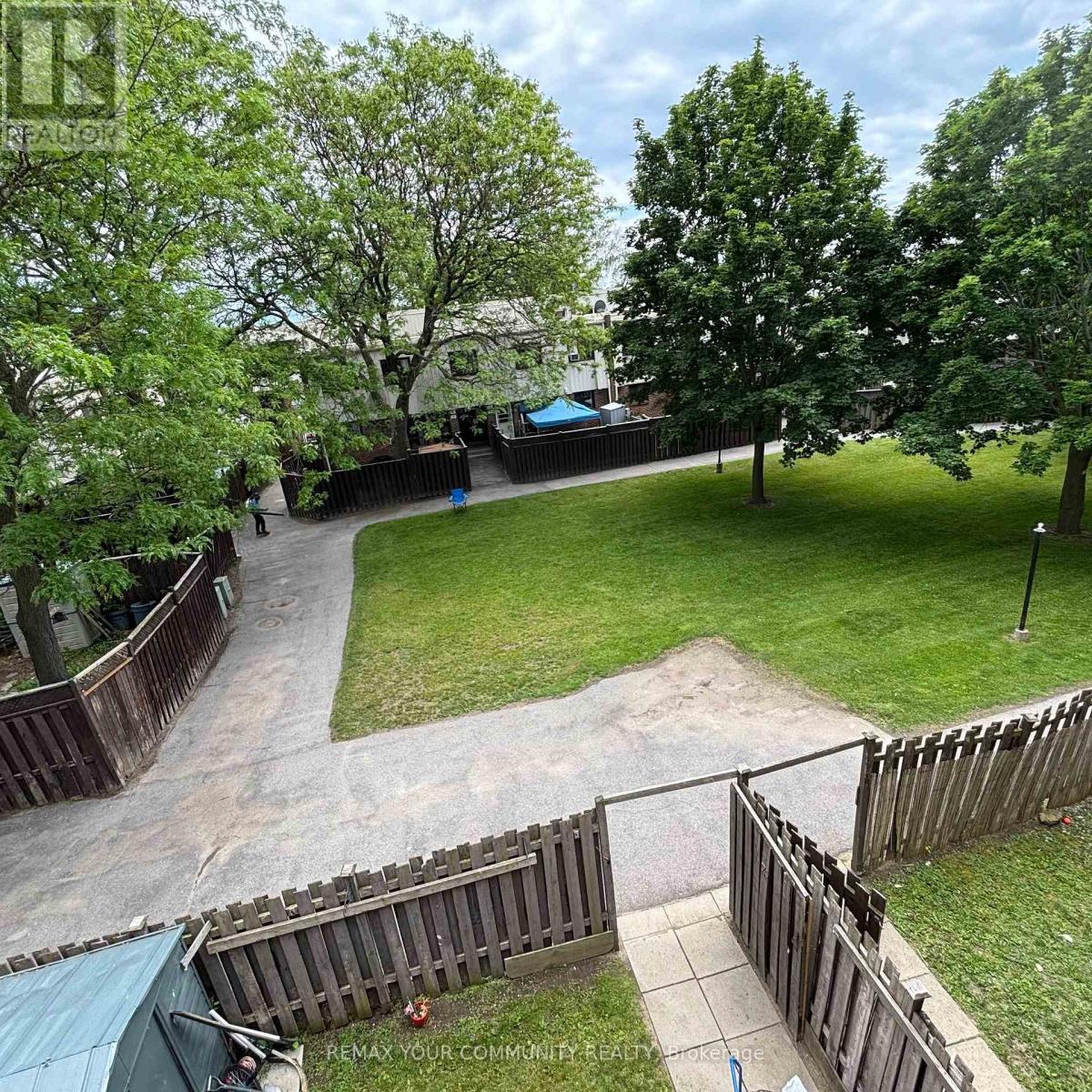 74 - 1100 Oxford Street, Oshawa, Ontario  L1J 6G4 - Photo 4 - E13463120