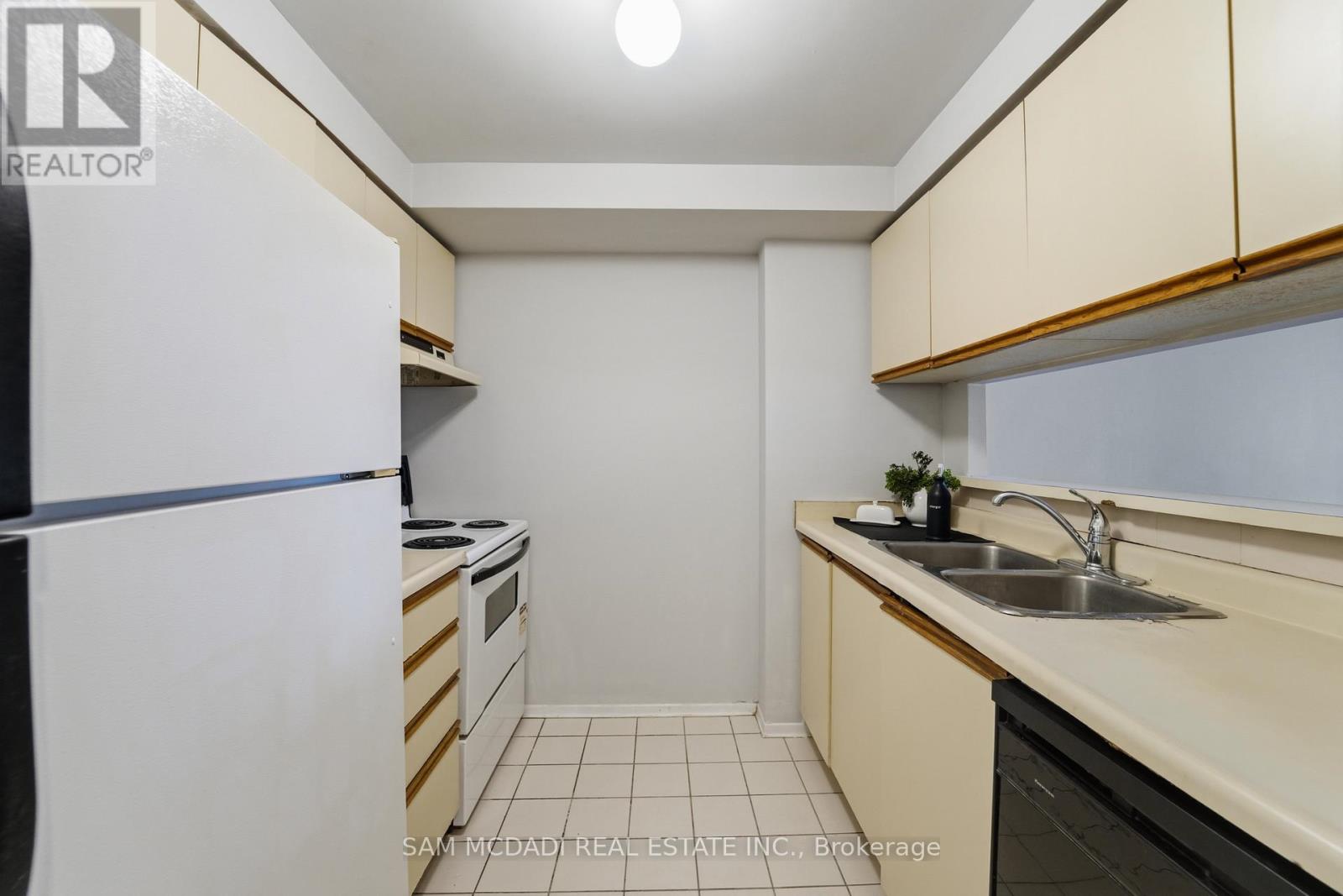 613 - 117 Gerrard Street E, Toronto, Ontario  M5B 2L4 - Photo 12 - C13095834