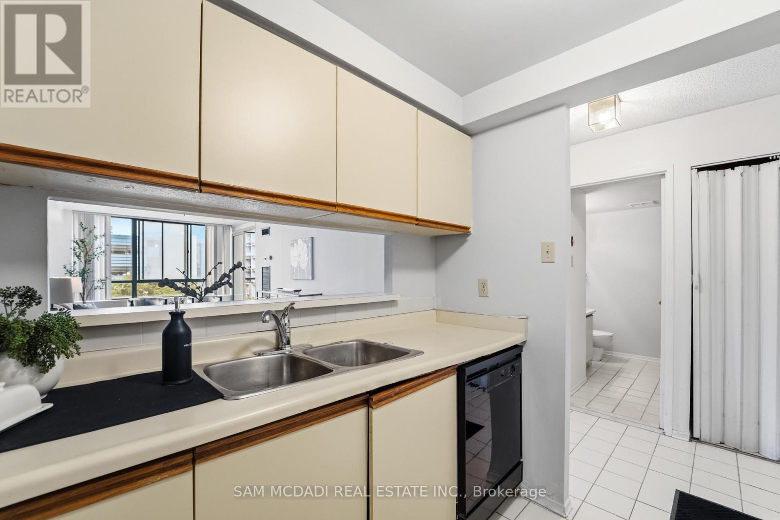 613 - 117 Gerrard Street E, Toronto, Ontario  M5B 2L4 - Photo 14 - C13095834