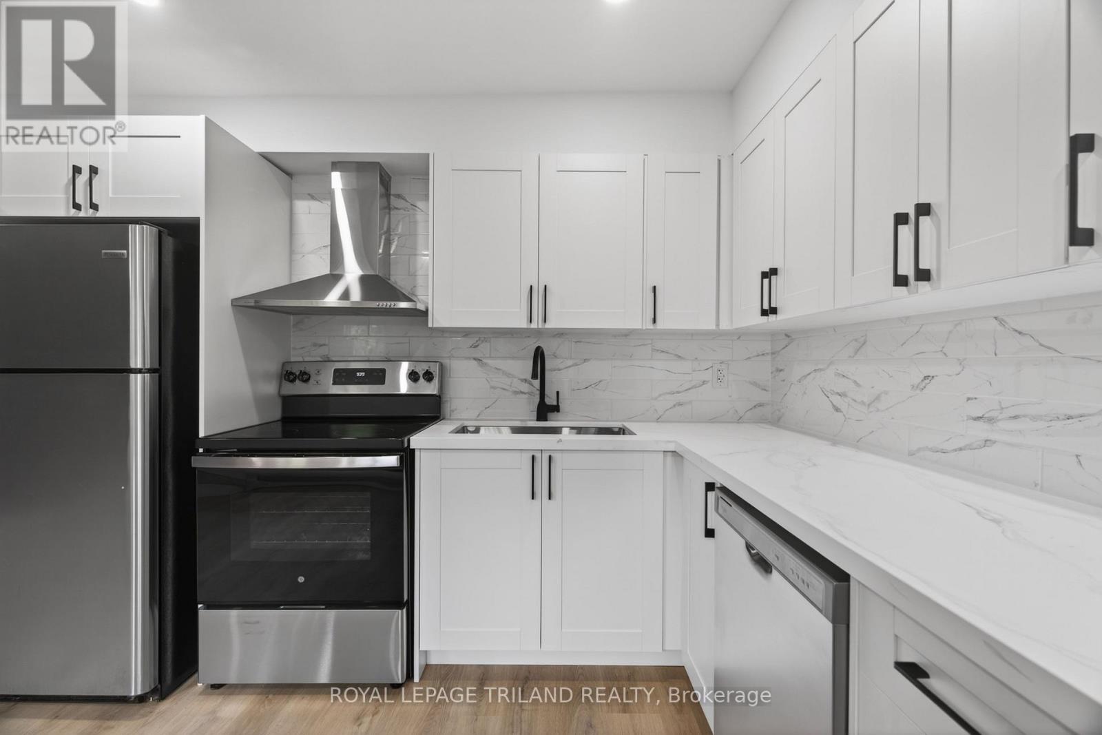 3 - 1015 Eagle Drive, London South, Ontario  N5Z 3H4 - Photo 4 - X13463314