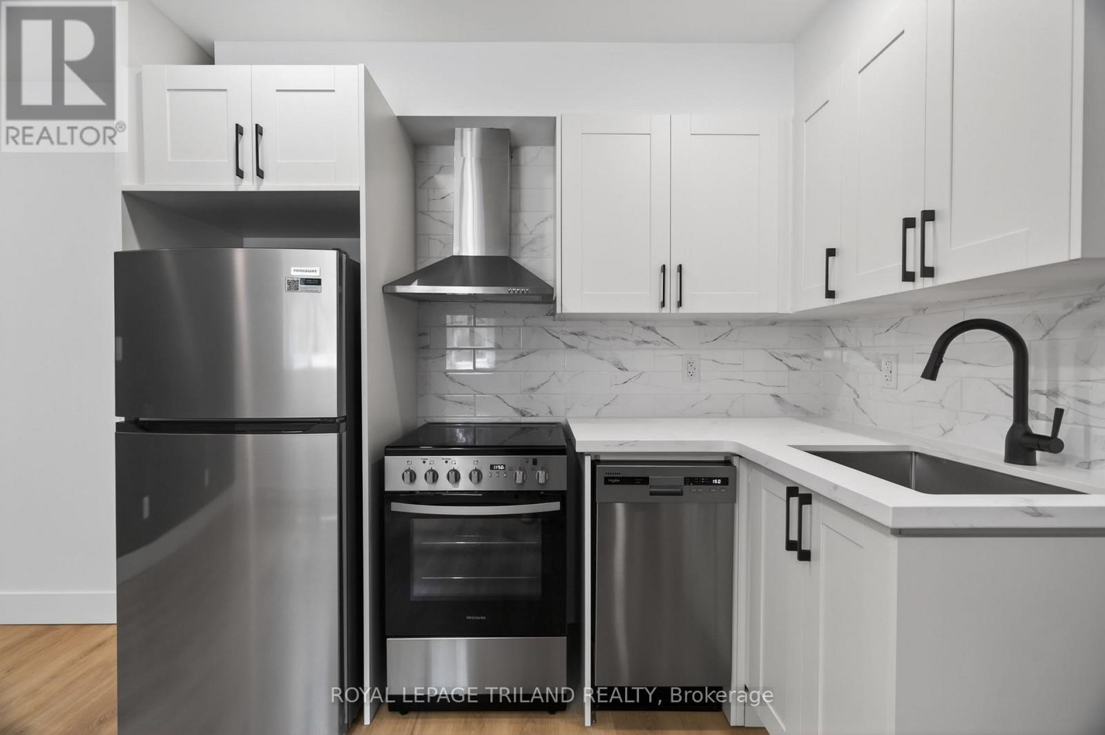 7 - 1015 Eagle Drive, London South, Ontario  N5Z 3H4 - Photo 2 - X13463330