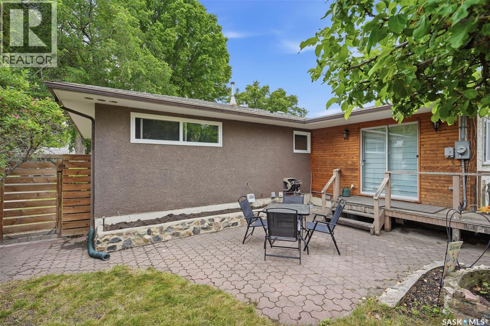 445 Witney Avenue S, Saskatoon, Saskatchewan  S7M 3K6 - Photo 30 - SK039627