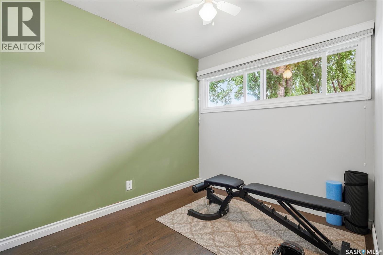 445 Witney Avenue S, Saskatoon, Saskatchewan  S7M 3K6 - Photo 15 - SK039627