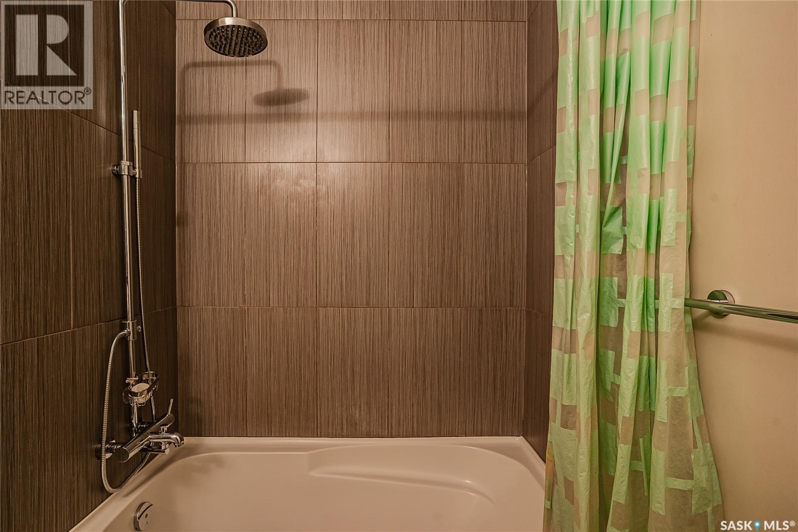 107 1120 Hampton Circle, Saskatoon, Saskatchewan  S7R 0L9 - Photo 22 - SK039810