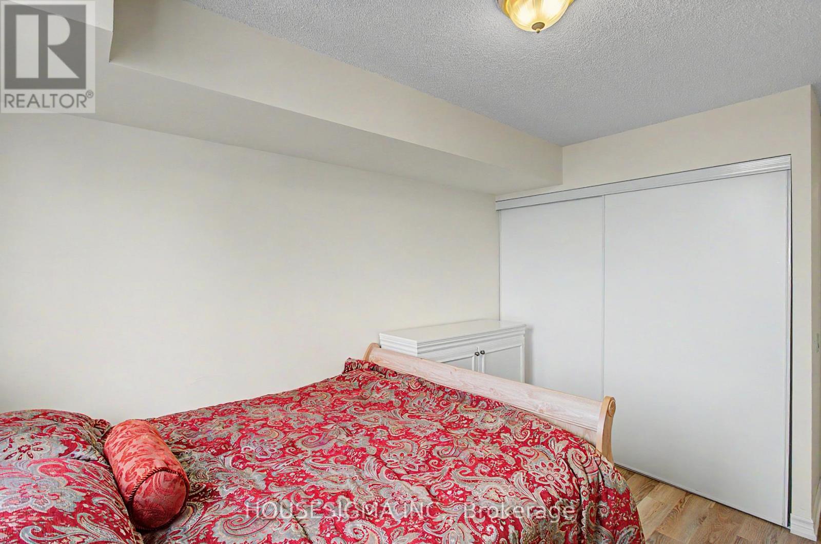 711 - 9 Northern Heights Drive, Richmond Hill, Ontario  L4B 4M5 - Photo 12 - N13463206