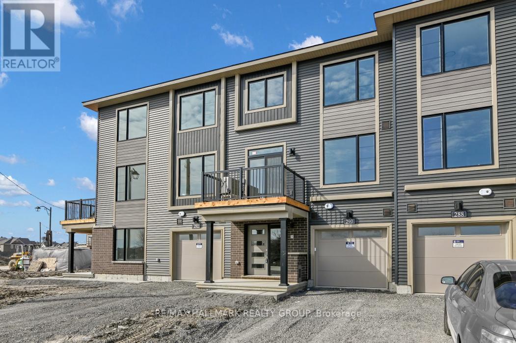290 BANKSIDE WAY, Ottawa, Ontario