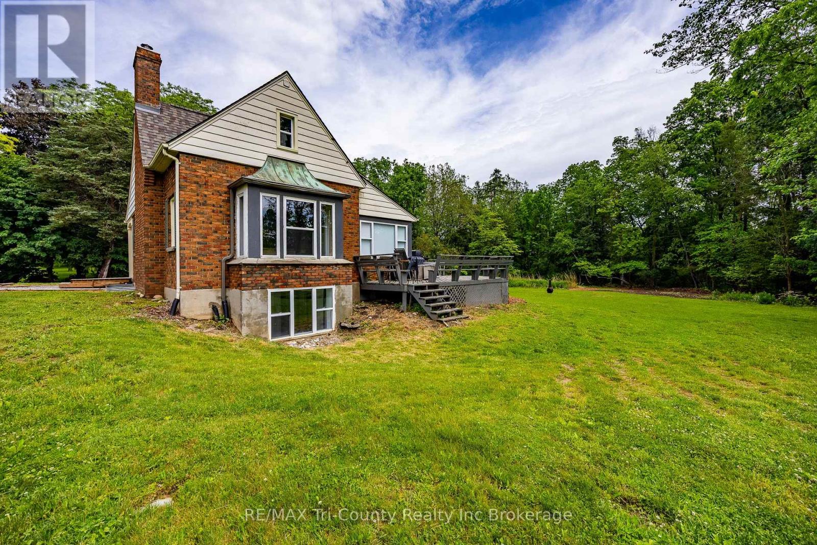 909 James Street, Norfolk, Ontario  N4B 2E3 - Photo 1 - X13463350