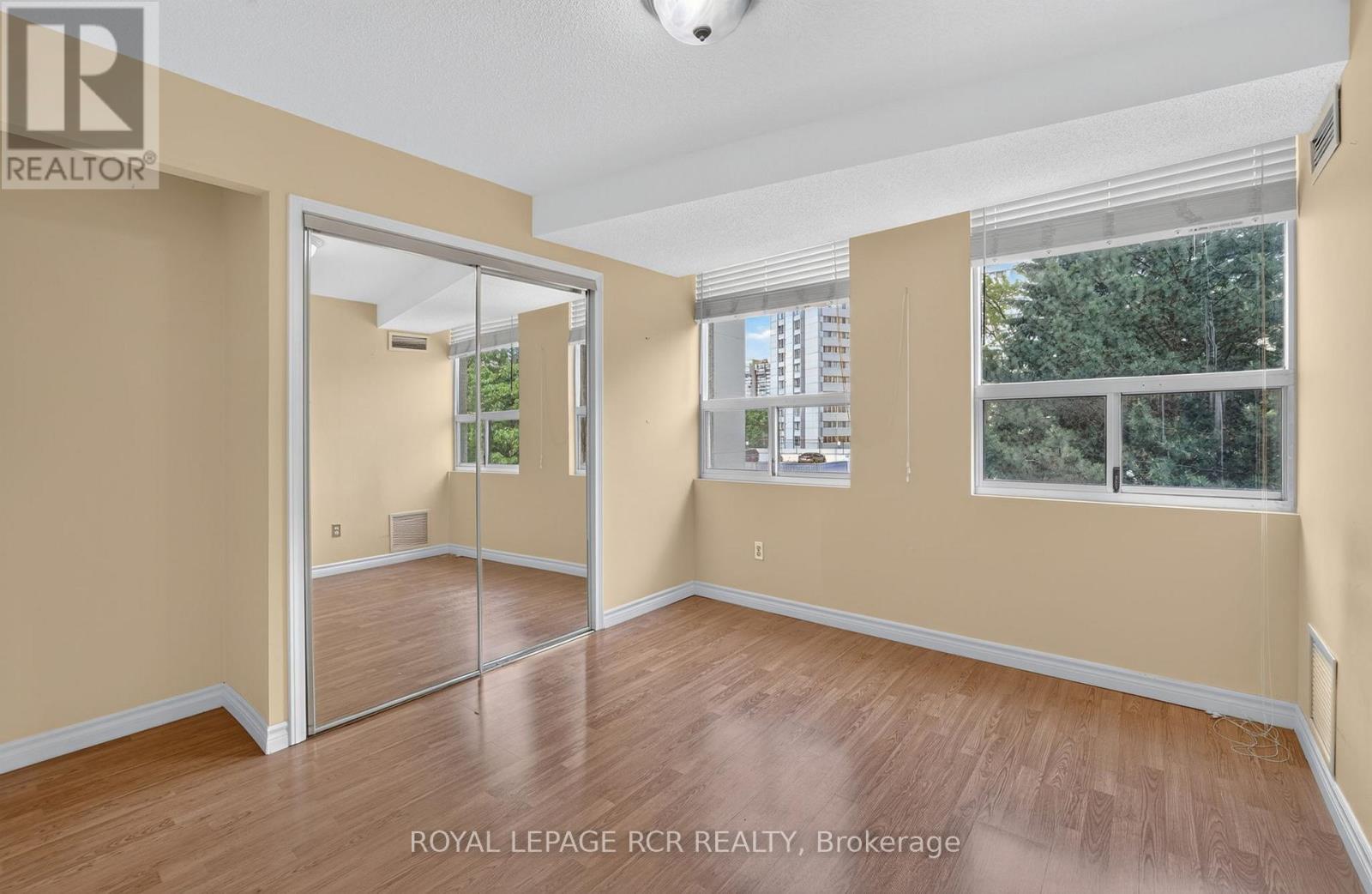 303 - 3650 Kaneff Crescent, Mississauga, Ontario  L5A 4A1 - Photo 19 - W13463096