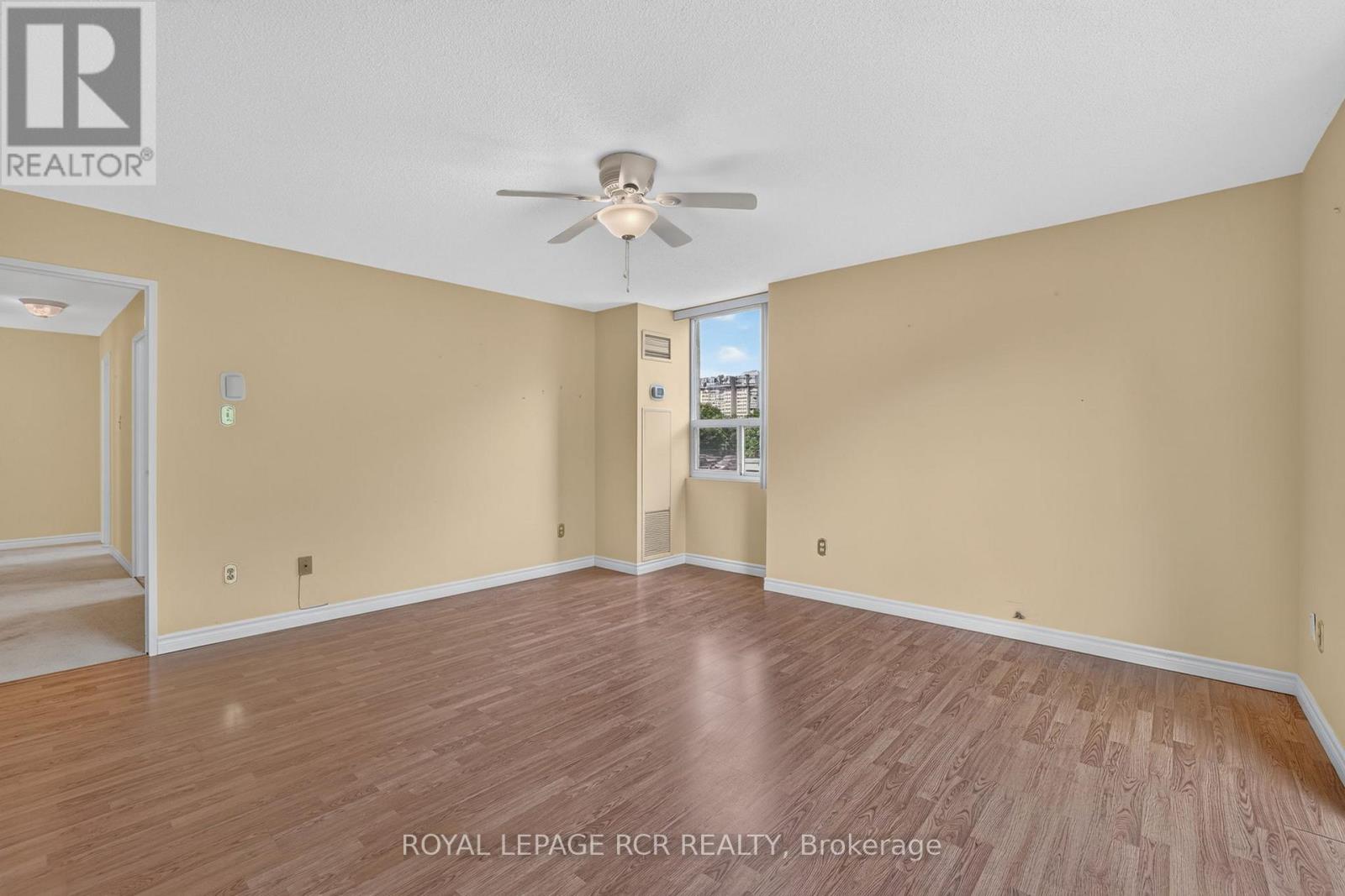 303 - 3650 Kaneff Crescent, Mississauga, Ontario  L5A 4A1 - Photo 22 - W13463096